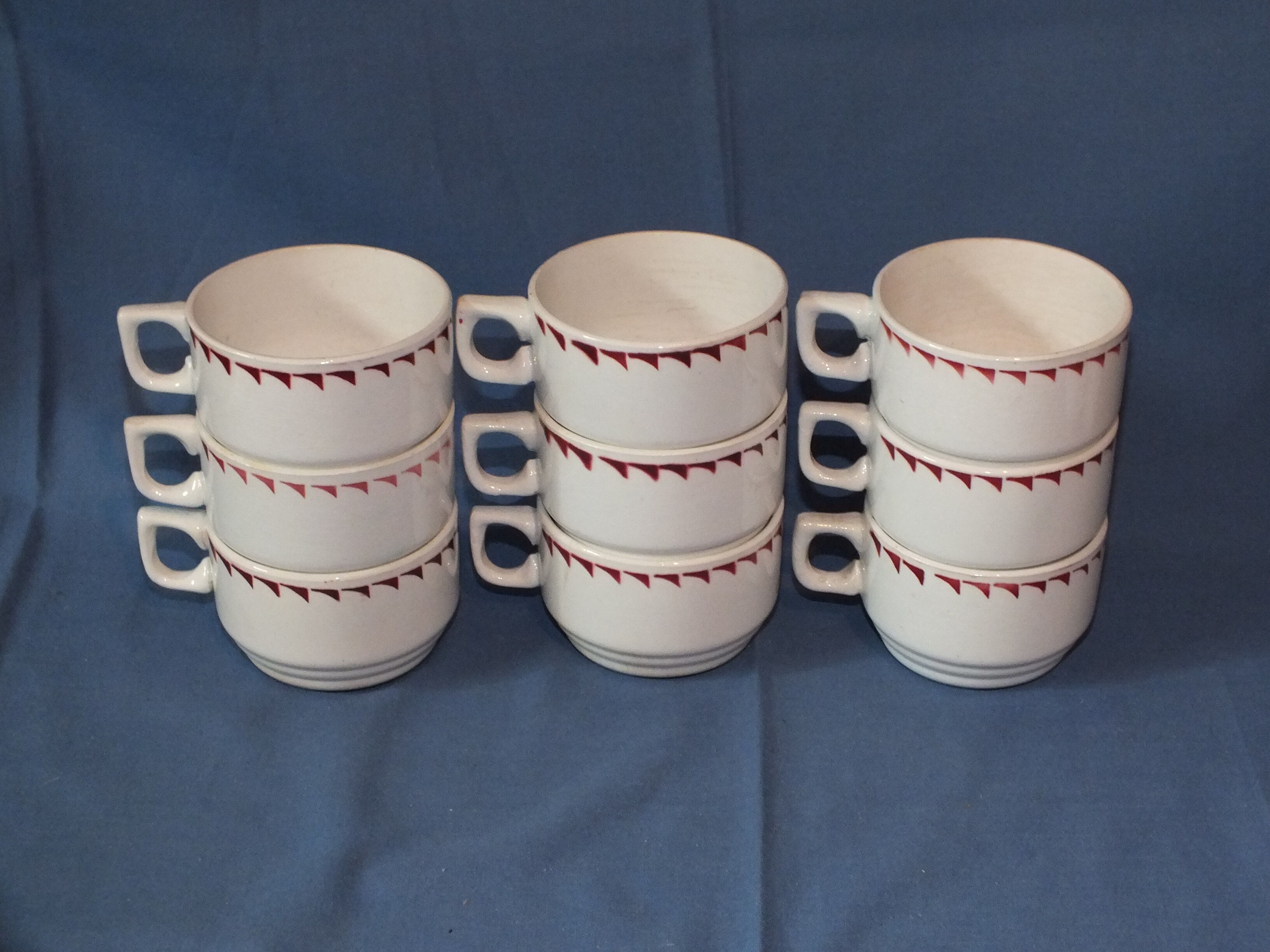 9 cups vintage Café Mars - stencil décor