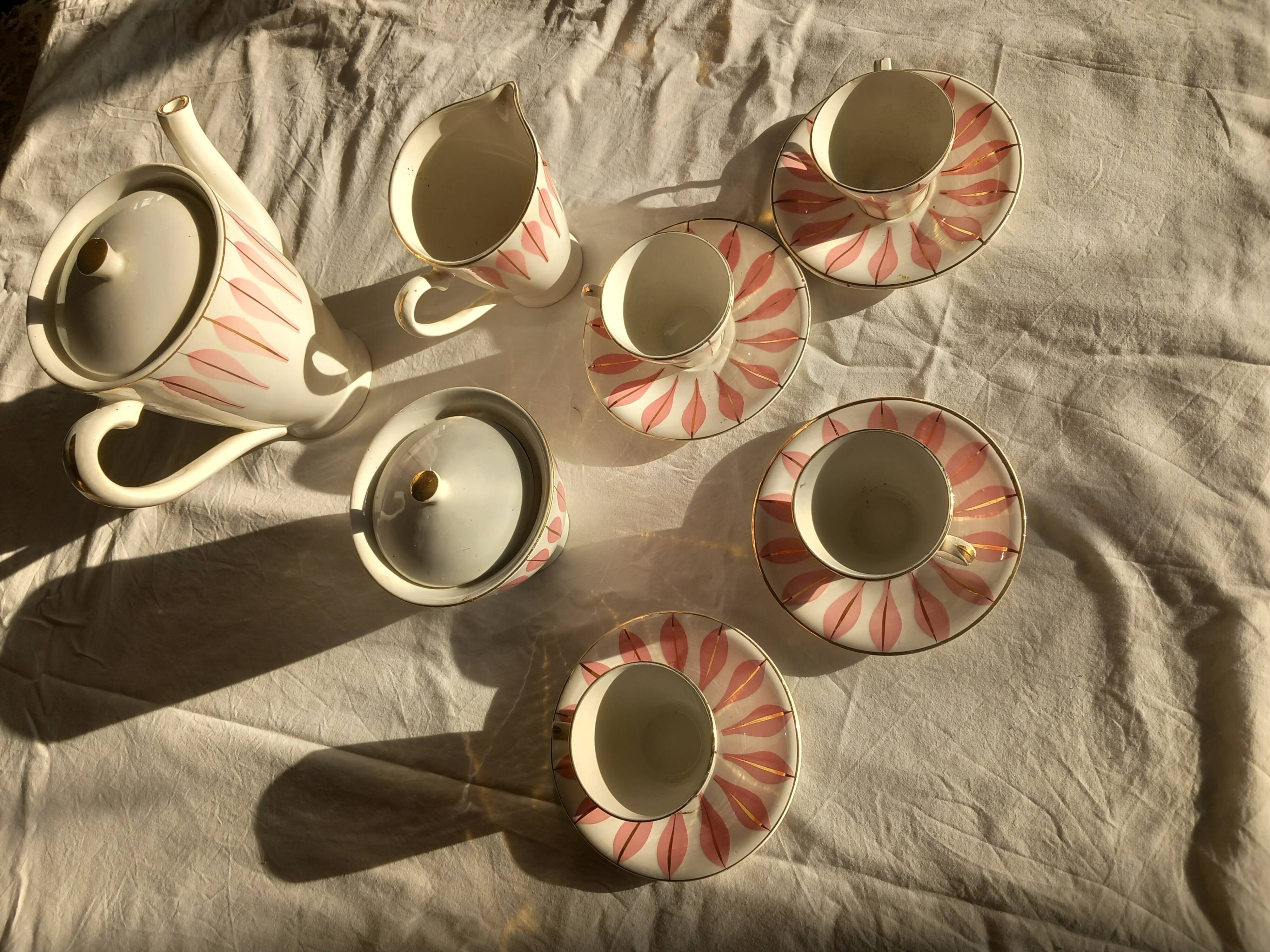 Vintage café service Digoin Sarreguemines as good as new.