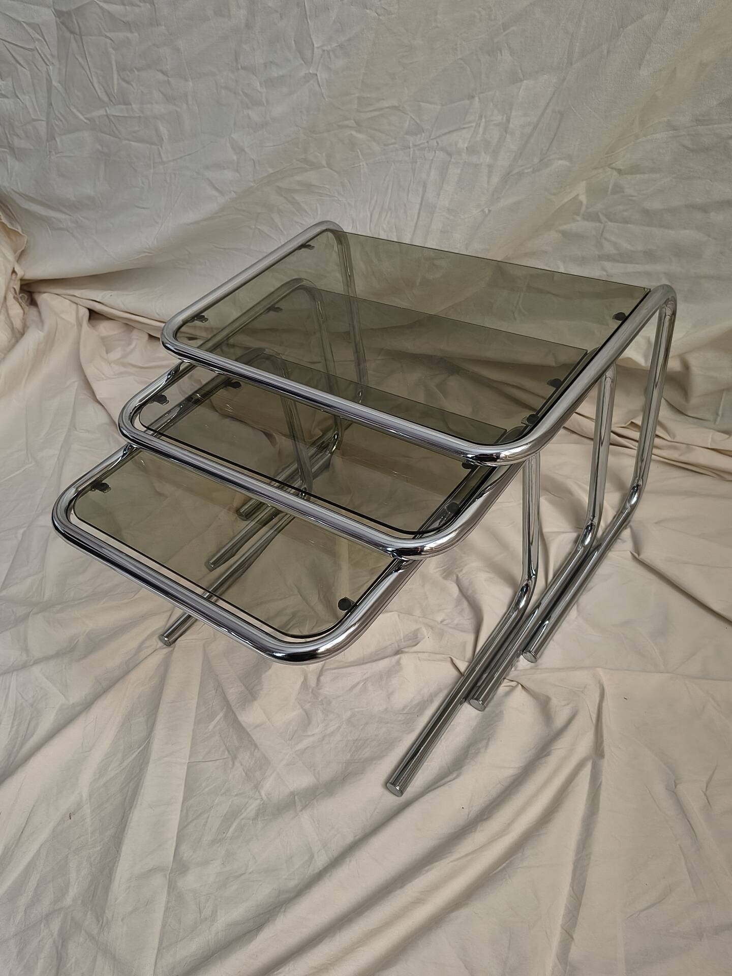 Table gigogne fin 1970