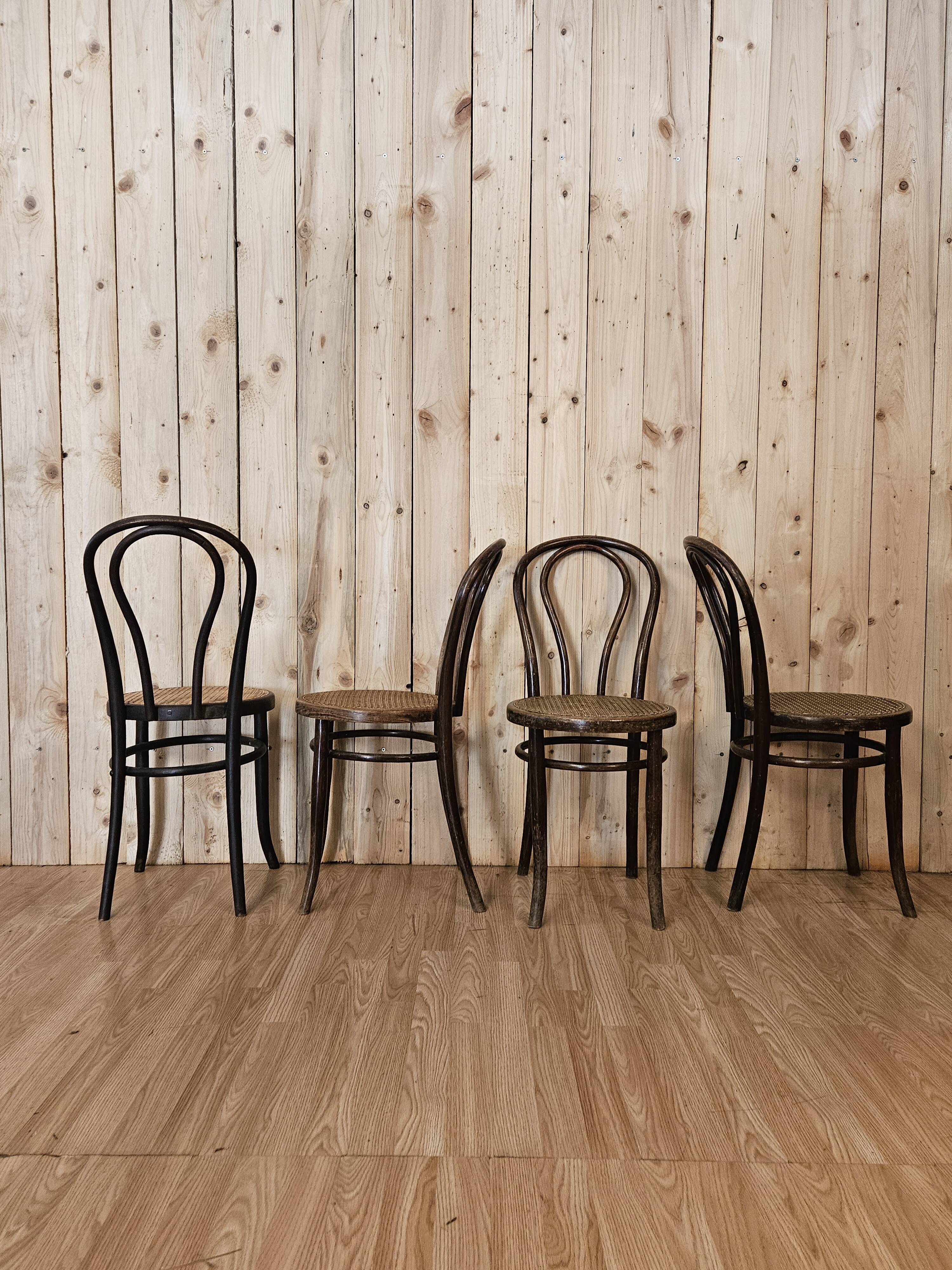 Series of 4 bistro chairs n°18 Fischel