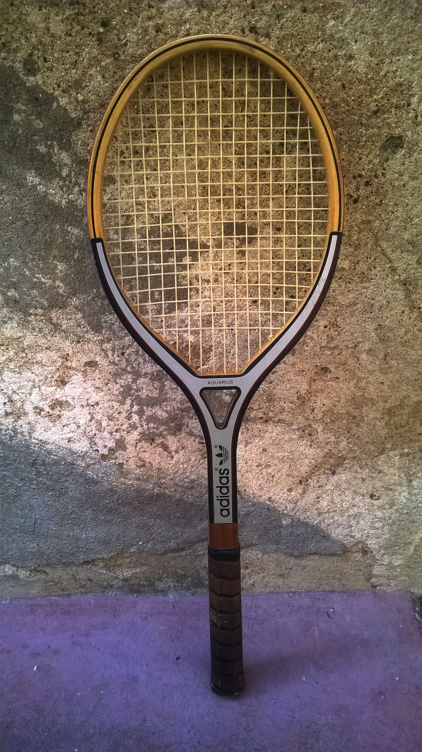 Raquette de tennis vintage