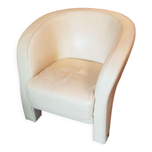 Fauteuil en cuir ivoire