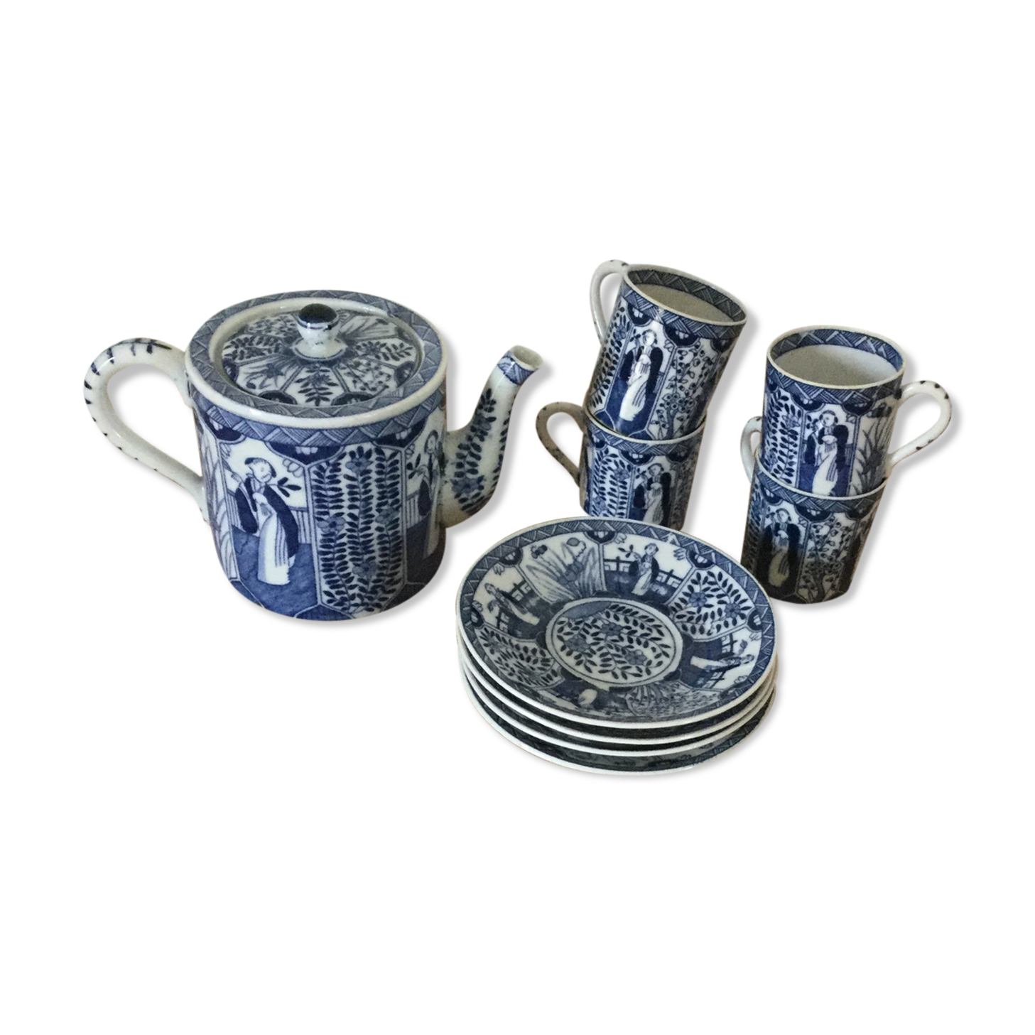 9-piece tea service