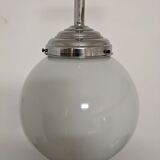 Art Deco ball suspension in opaline