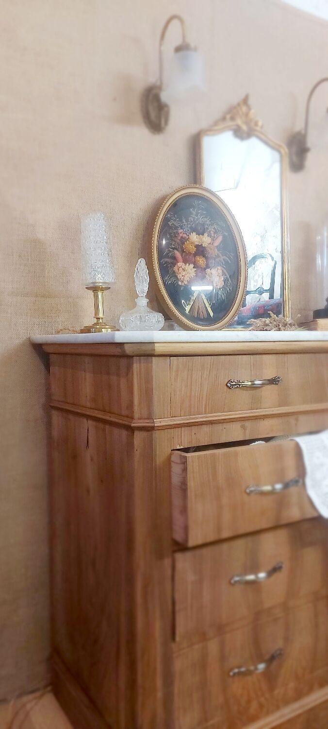 Antique Louis Philippe chest of drawers