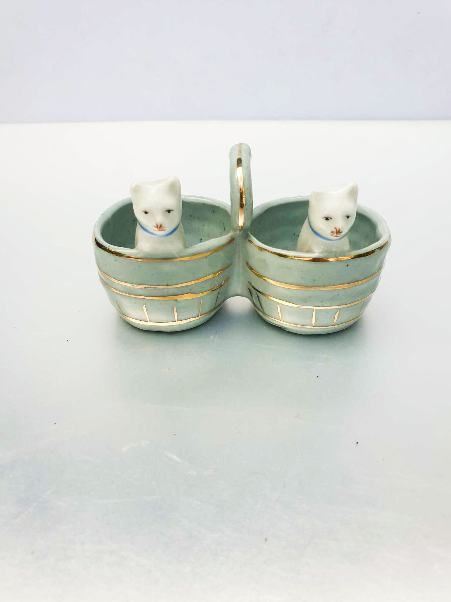 Cute kitten salt shaker