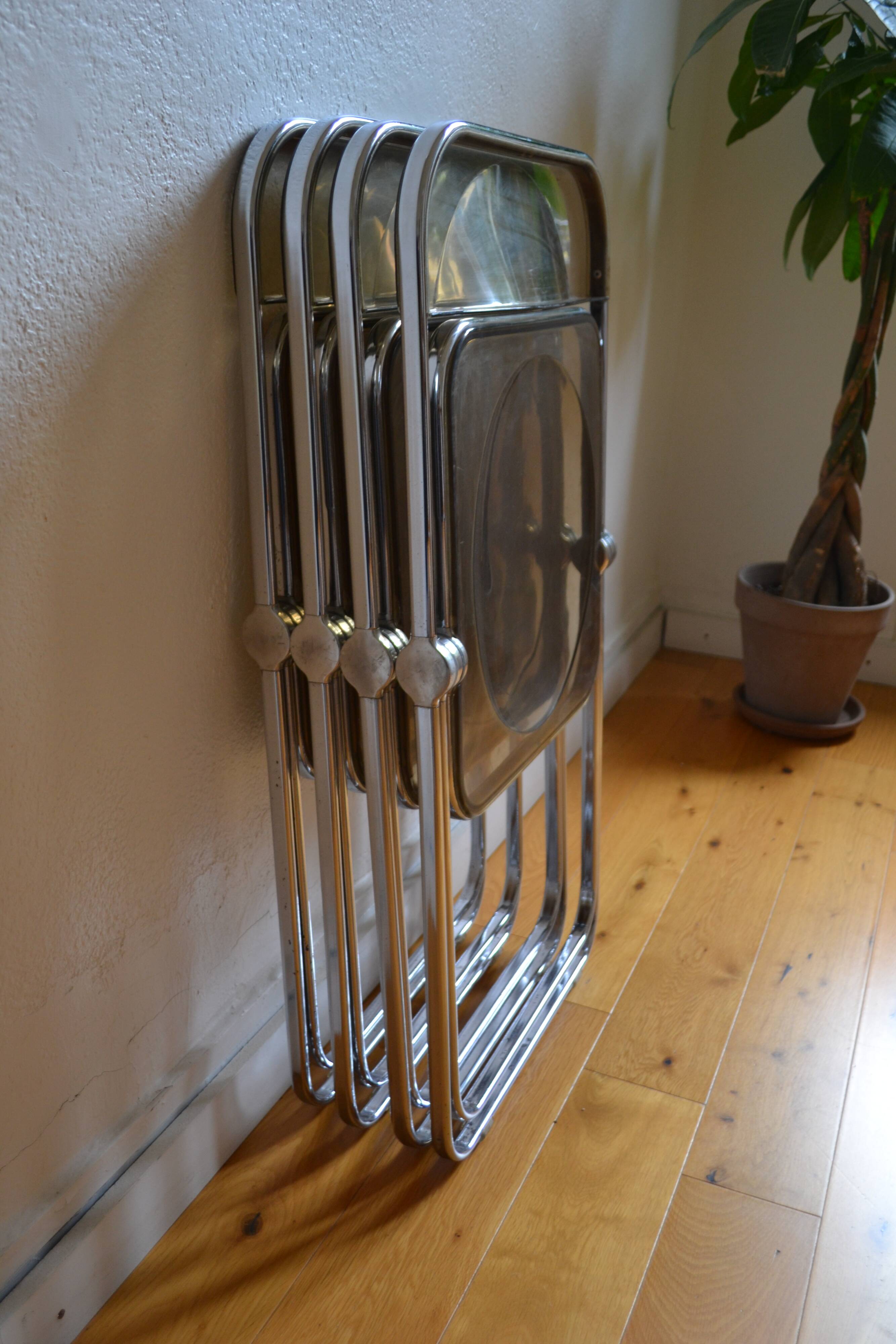 4 chaises Plia by Giancarlo Piretti @ castelli circa 1970