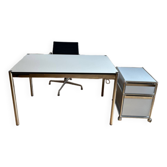 Mobilier de bureau USM Haller