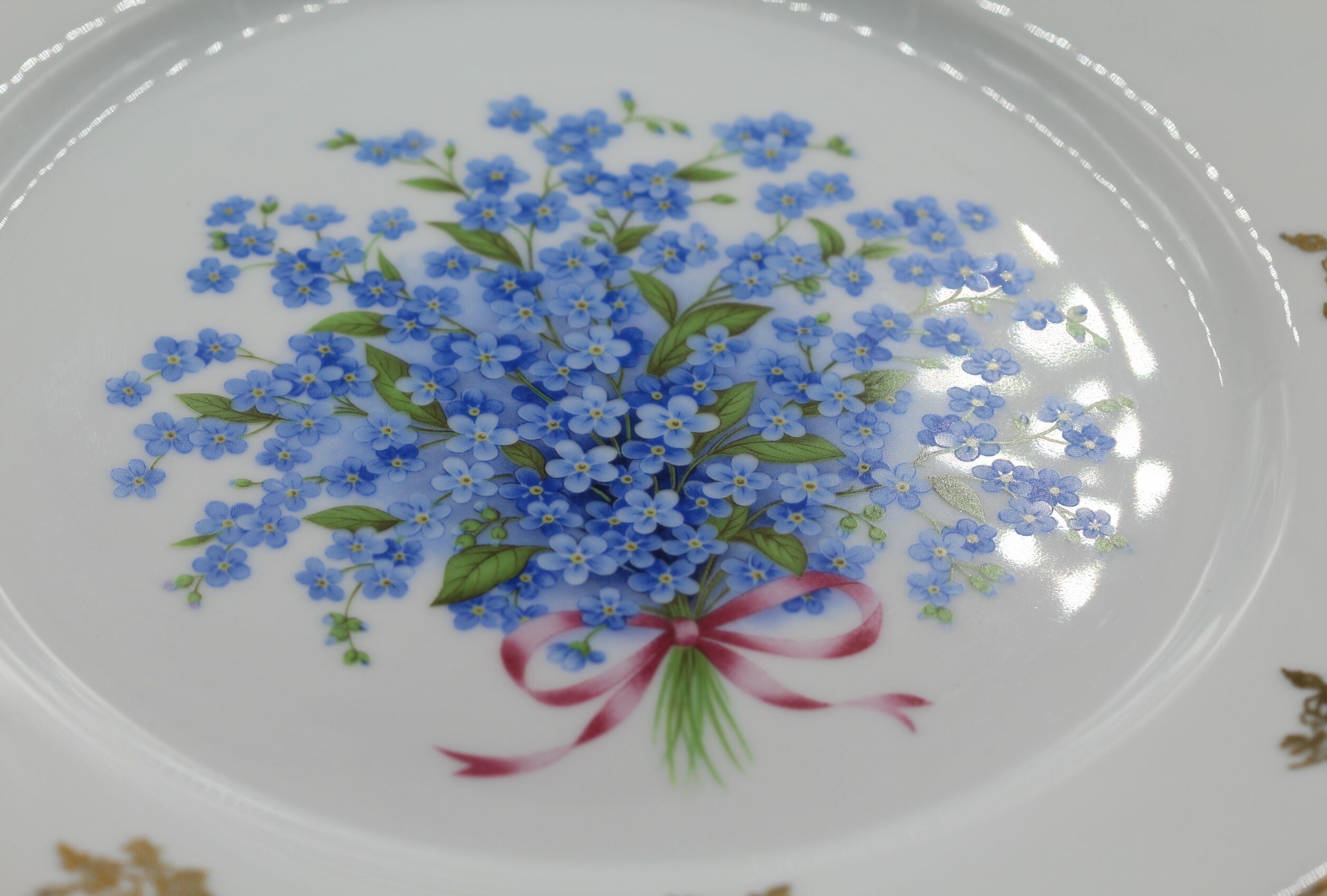 Myosotis porcelain dish