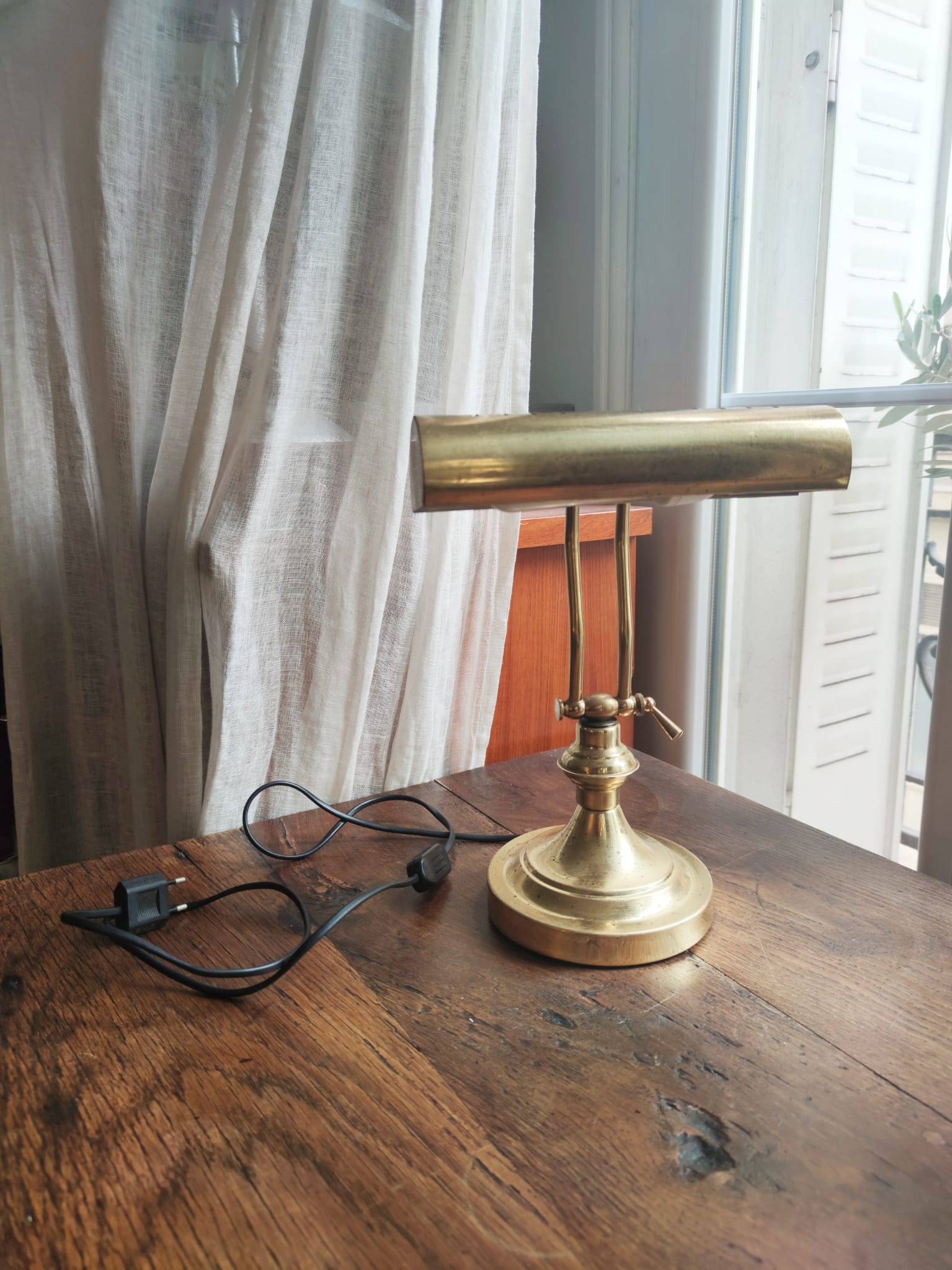 Golden brass desk/banker's lamp
