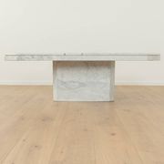 Table basse en marbre des années 1980