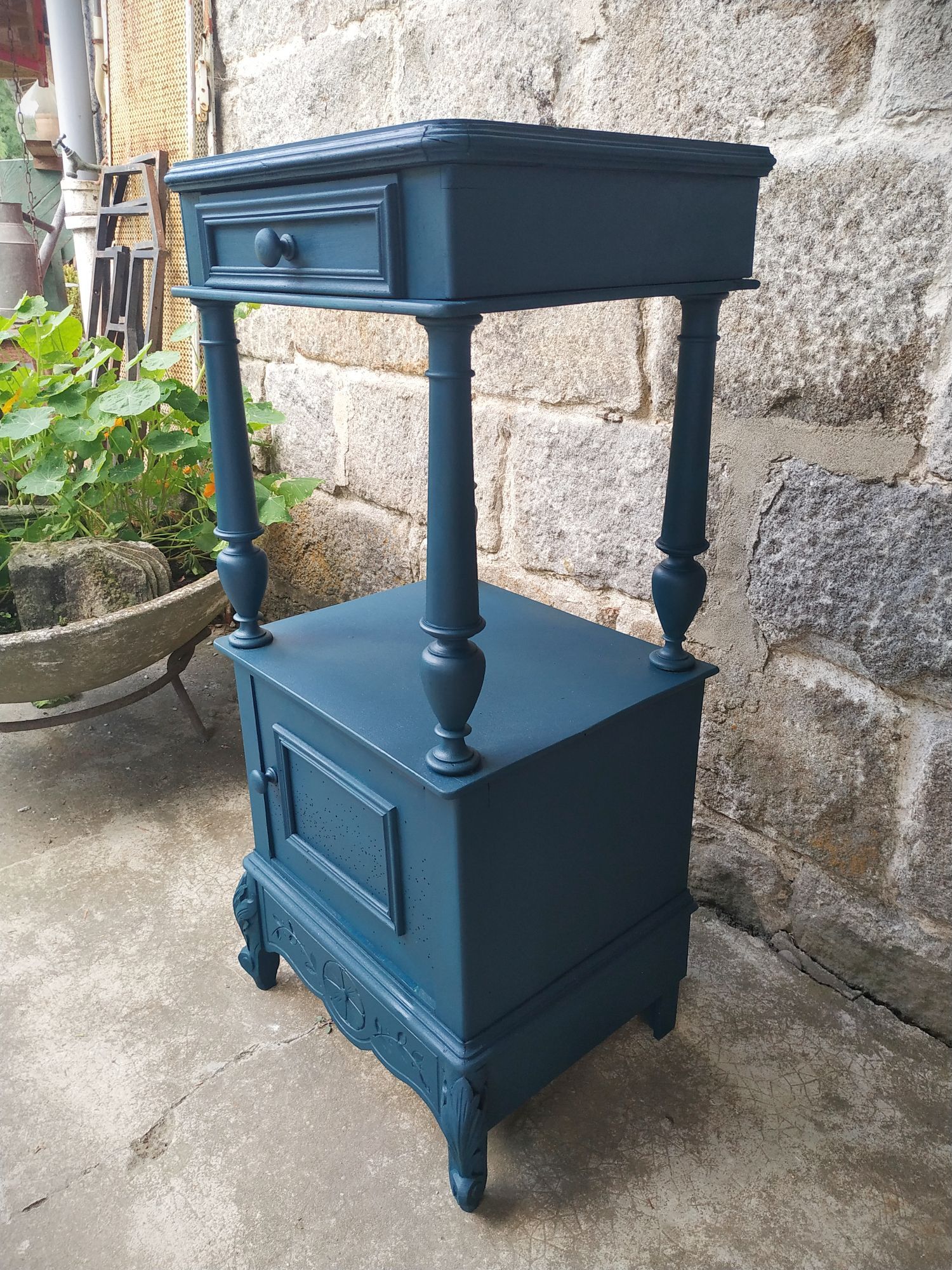 Old painted extra furniture bedside table