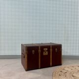 Circled travel trunk