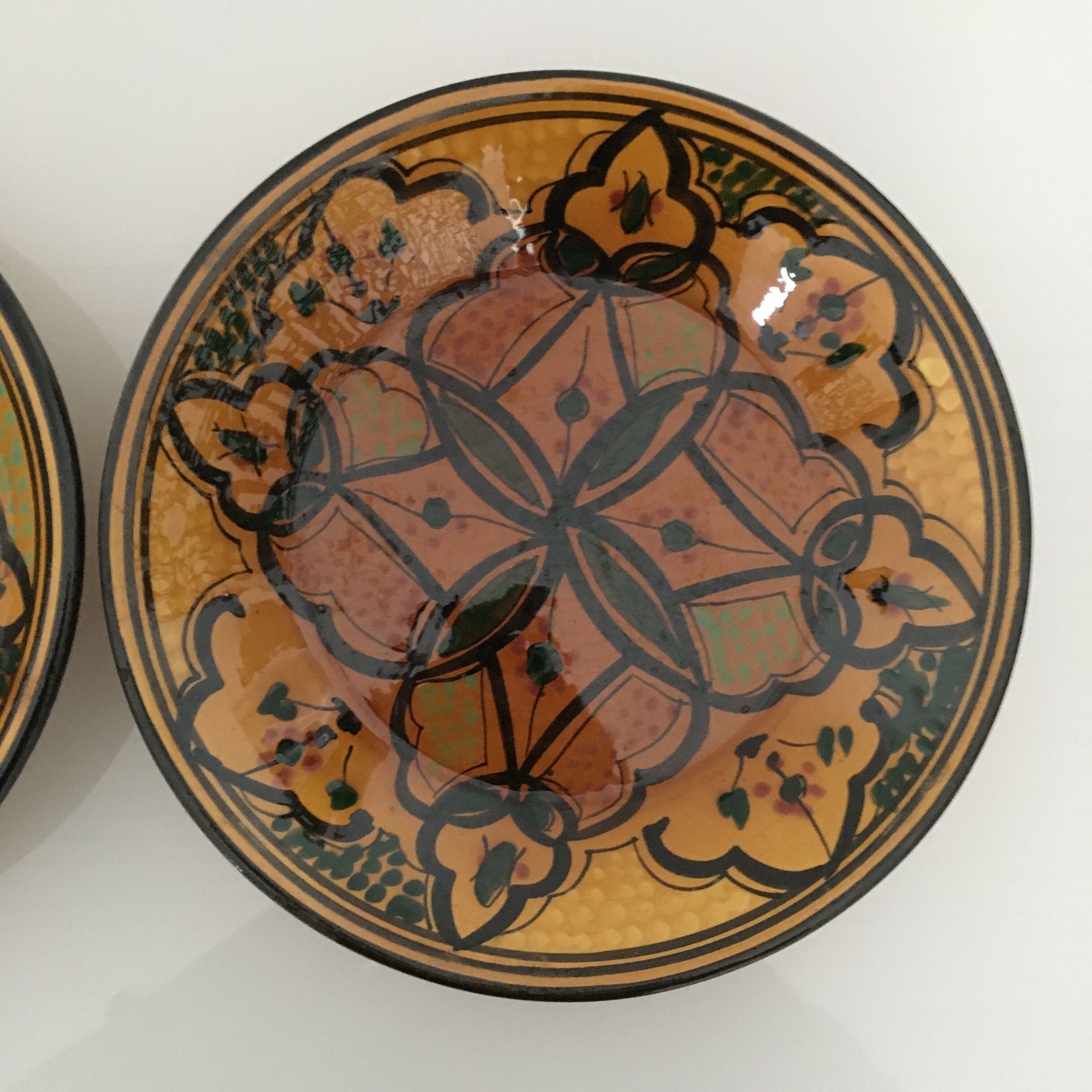 Set of 2 Moroccan deep plates.
