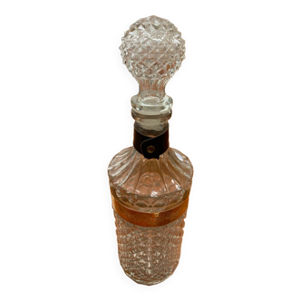 Glass whiskey decanter