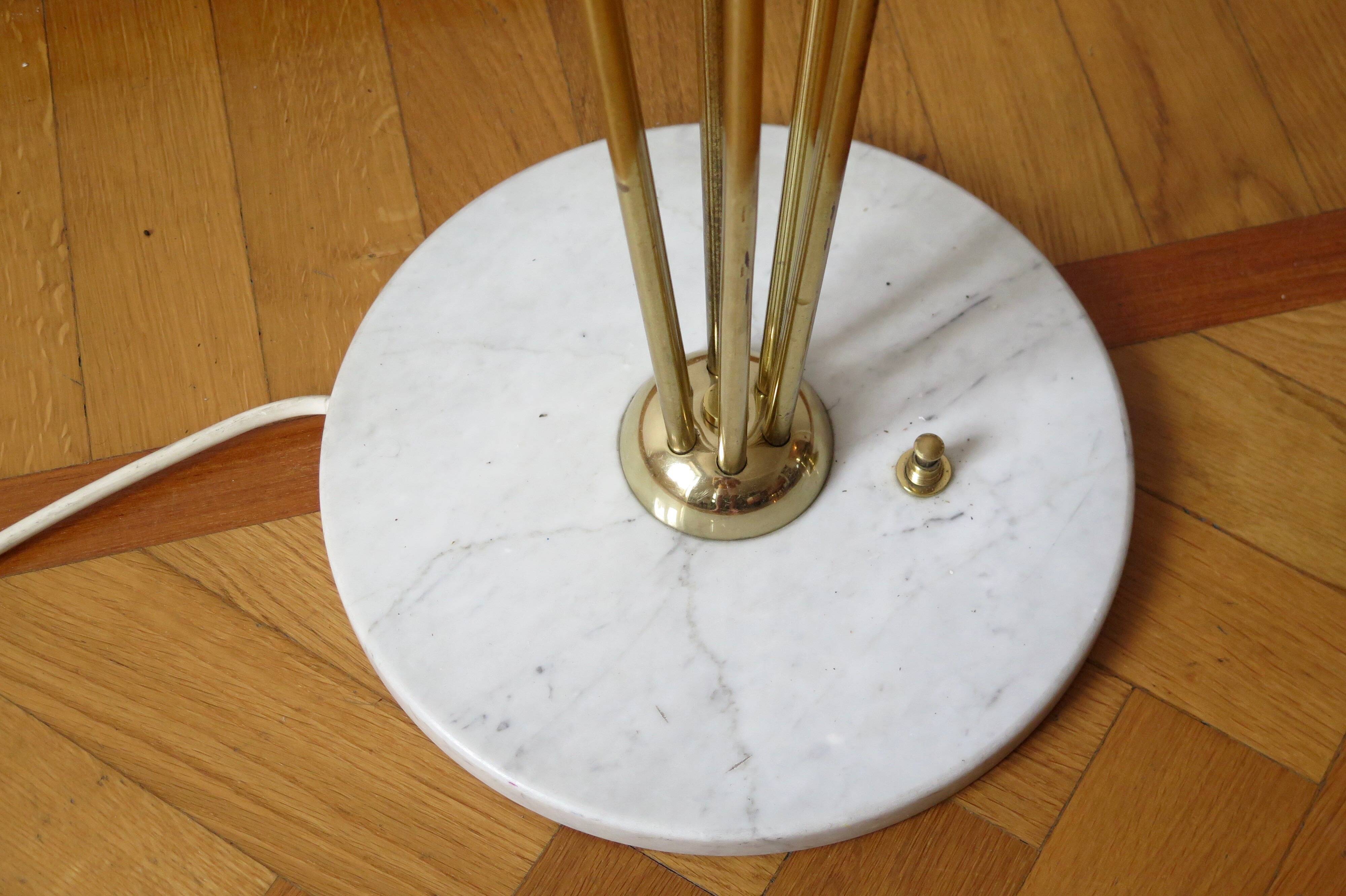 Italian Floor Lamp In Brass, Carrara and Opaline