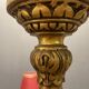 Lustre en bois doré doré