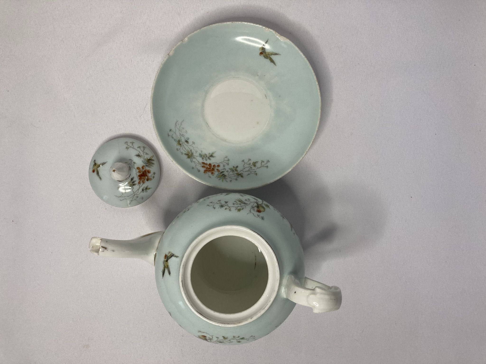 2208380 Small teapot Chinese porcelain and its cut early twentieth century