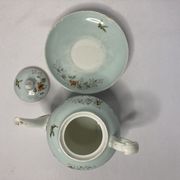2208380 Small teapot Chinese porcelain and its cut early twentieth century