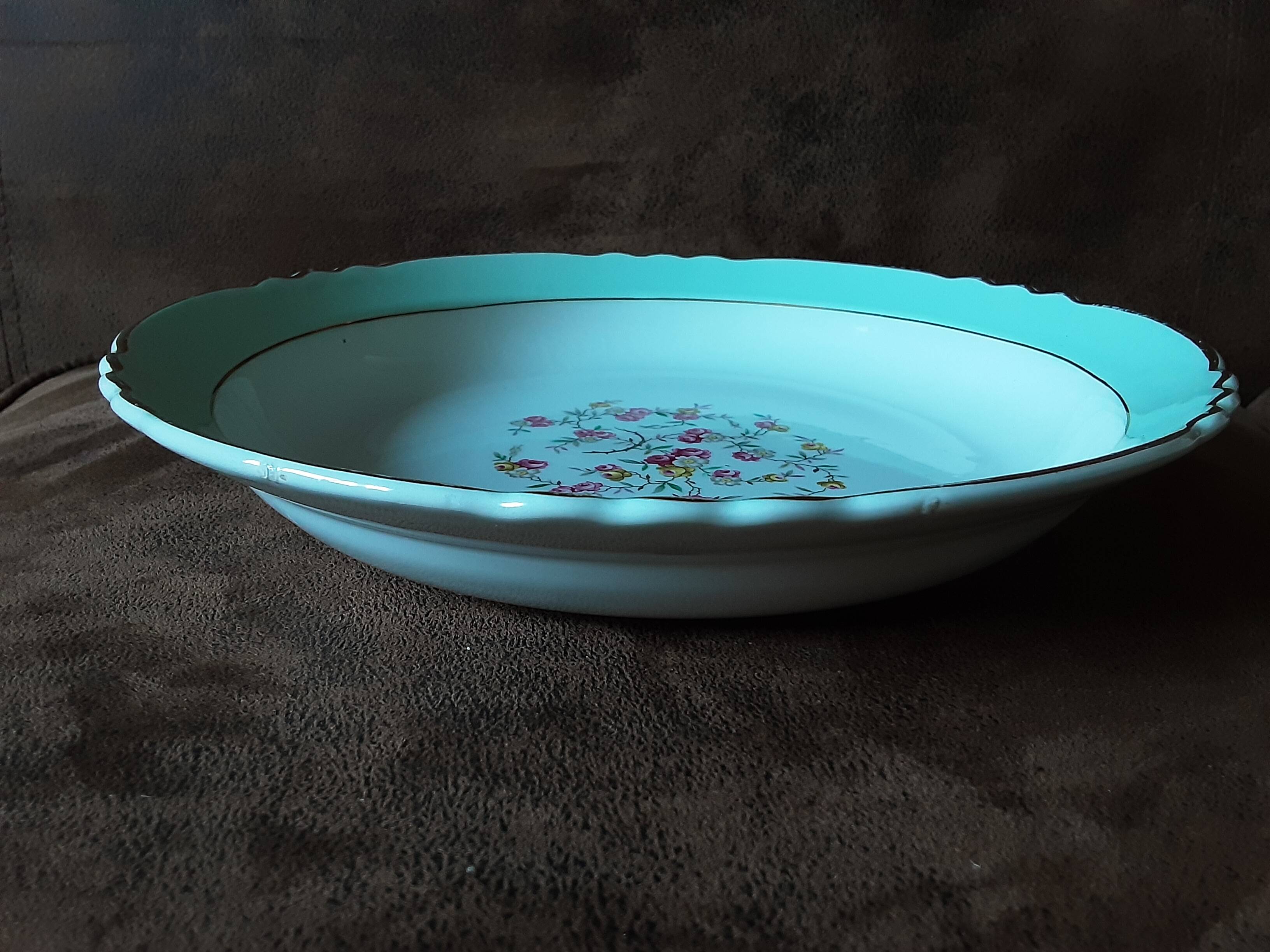 Moulin des loups and Hamage salad bowl.