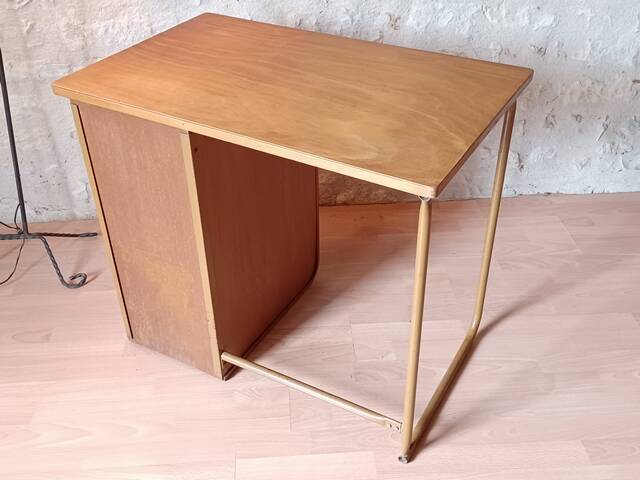 Small vintage desk from the 1950s, wood and metal.