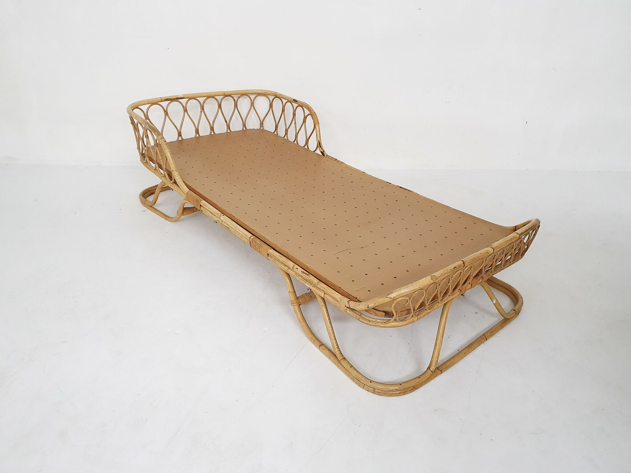 Vintage rattan daybed, The Netherlands 1960's