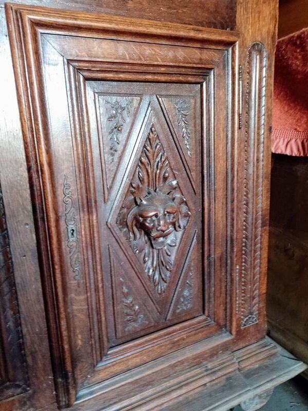 Buffet double-corp style Louis XIII 18eme siècle chène massif