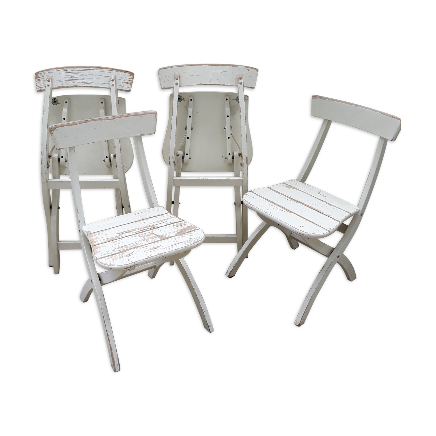 Lot of 4 folding chairs in shabby wood