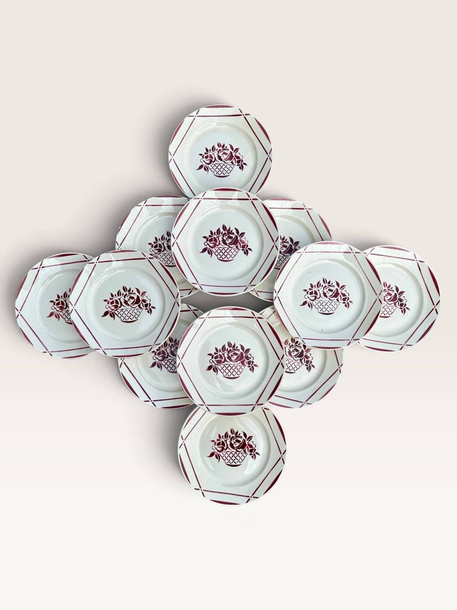 Set of 12 flat plates Badonviller, model "Armor"