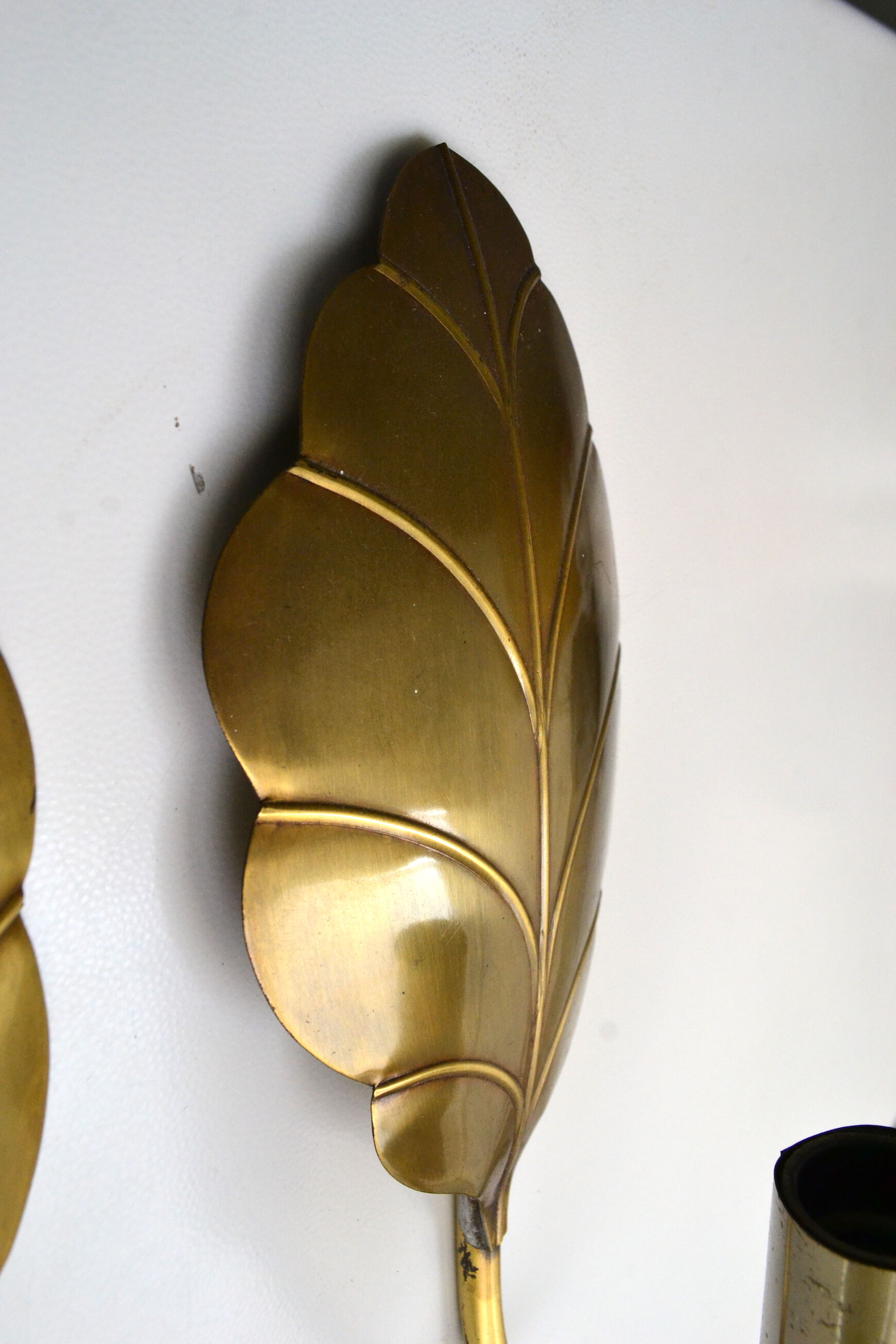Pair of brass leaf wall lights from the 1970s.