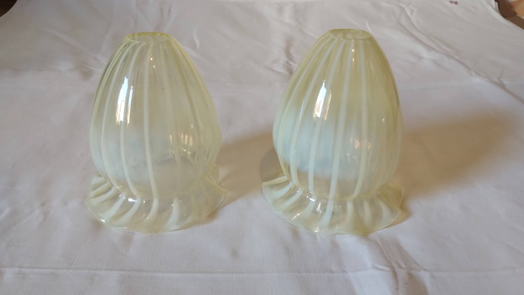 Set of 2 colored crystal lampshades