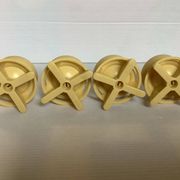 Quatre coquetiers rotatifs