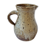 Sandstone pitcher