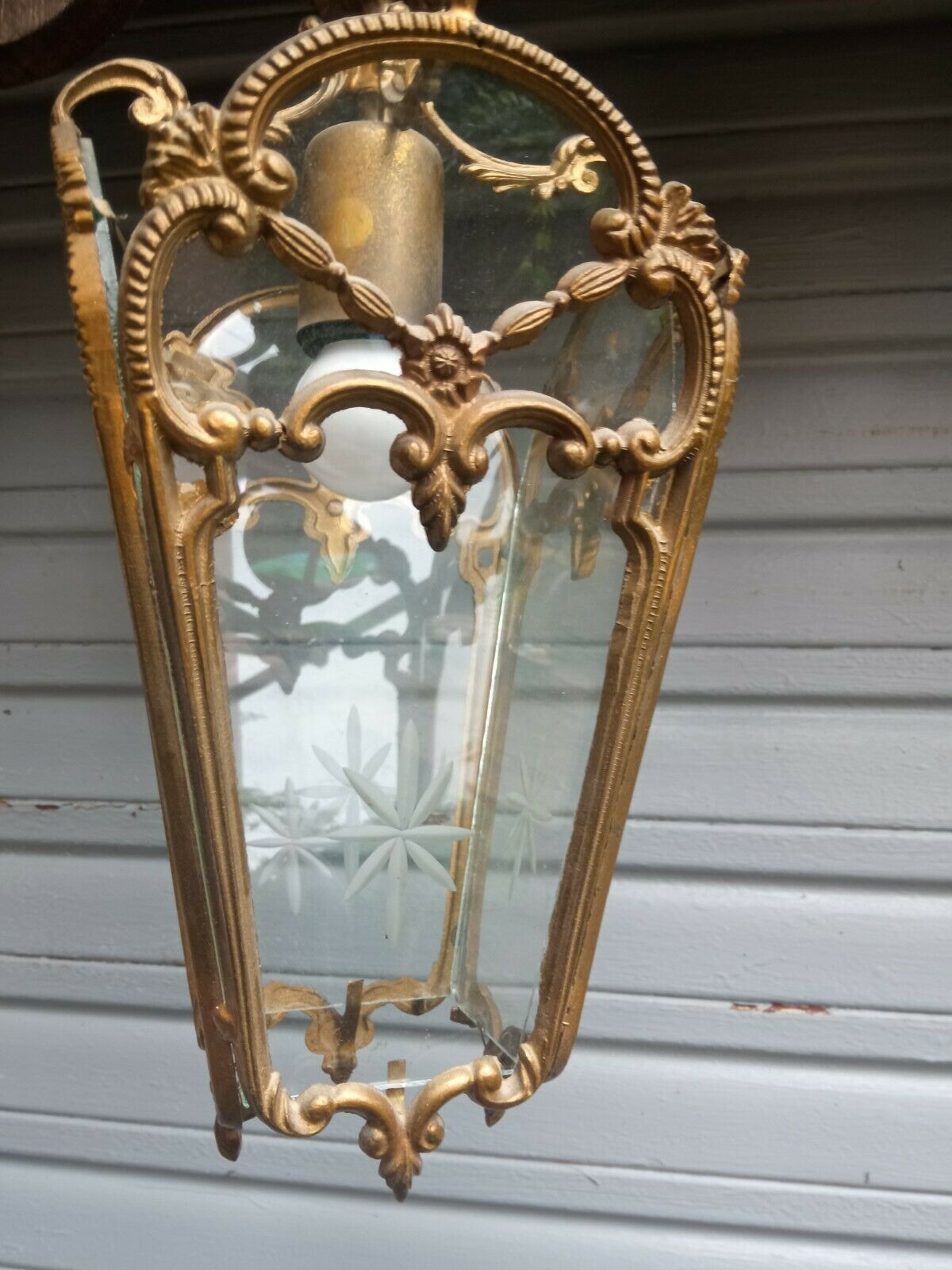 Bronze lantern of Louis XVI style working order - engraved glasses
