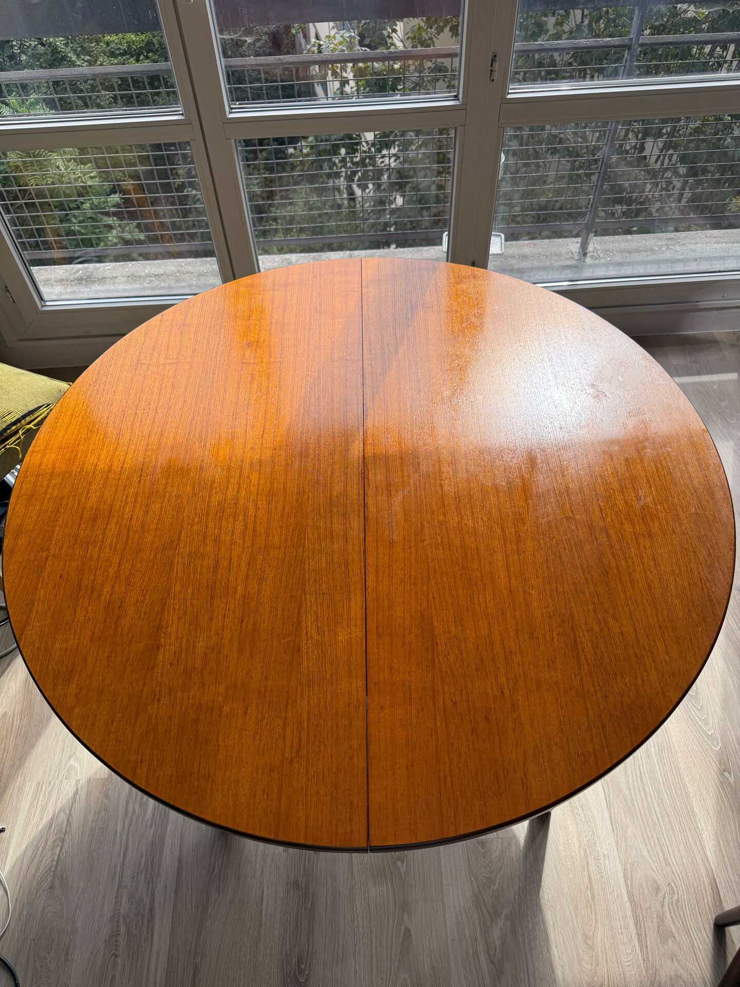 Round Dining Table