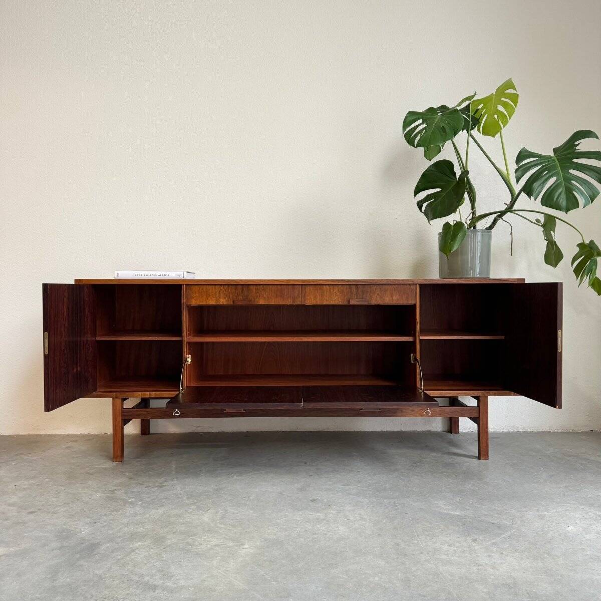Vintage Danish sideboard - lowboard rosewood