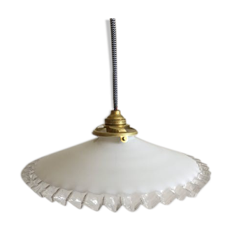 White opaline hanging with transparent serrated edges