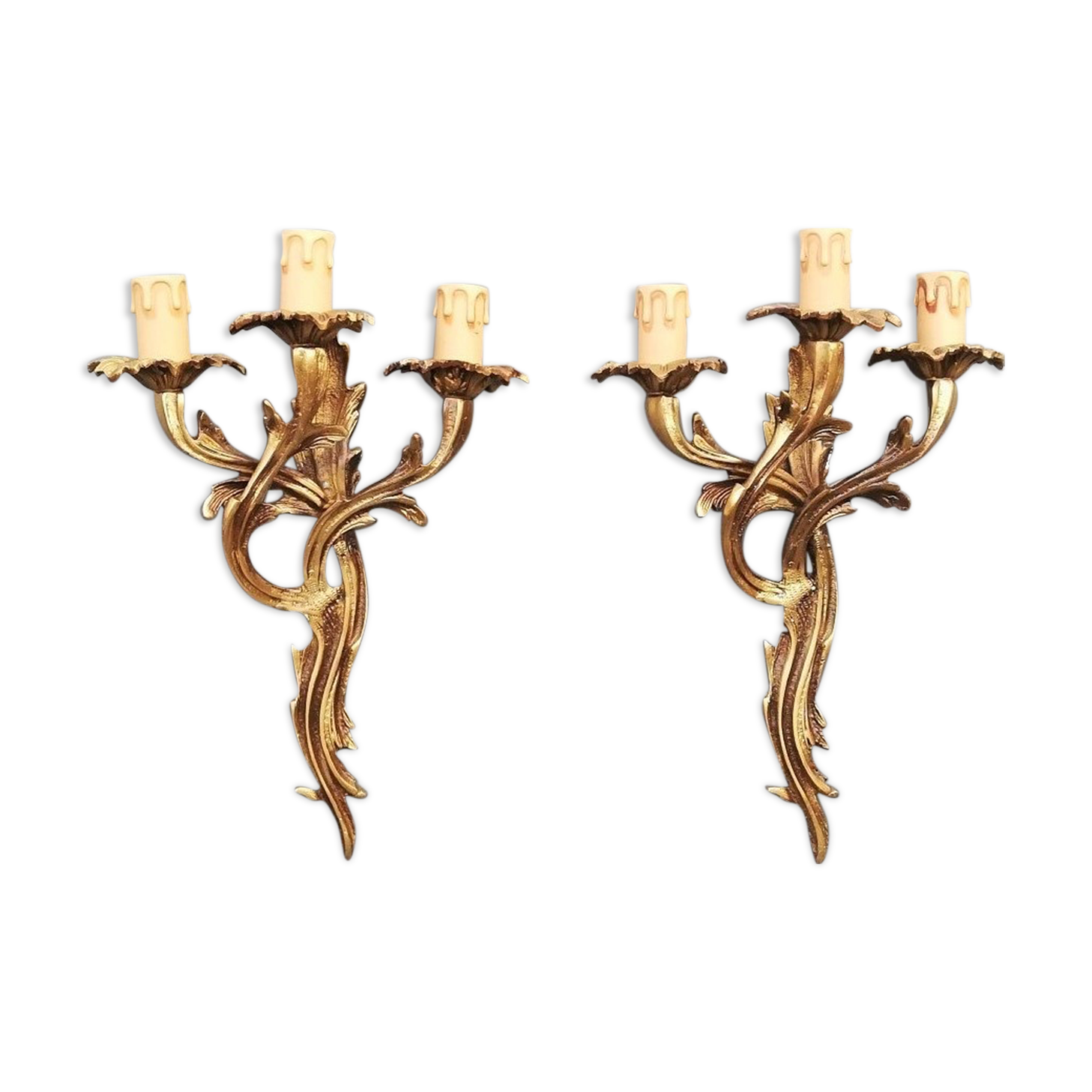 Pair of Louis XV-style wall light