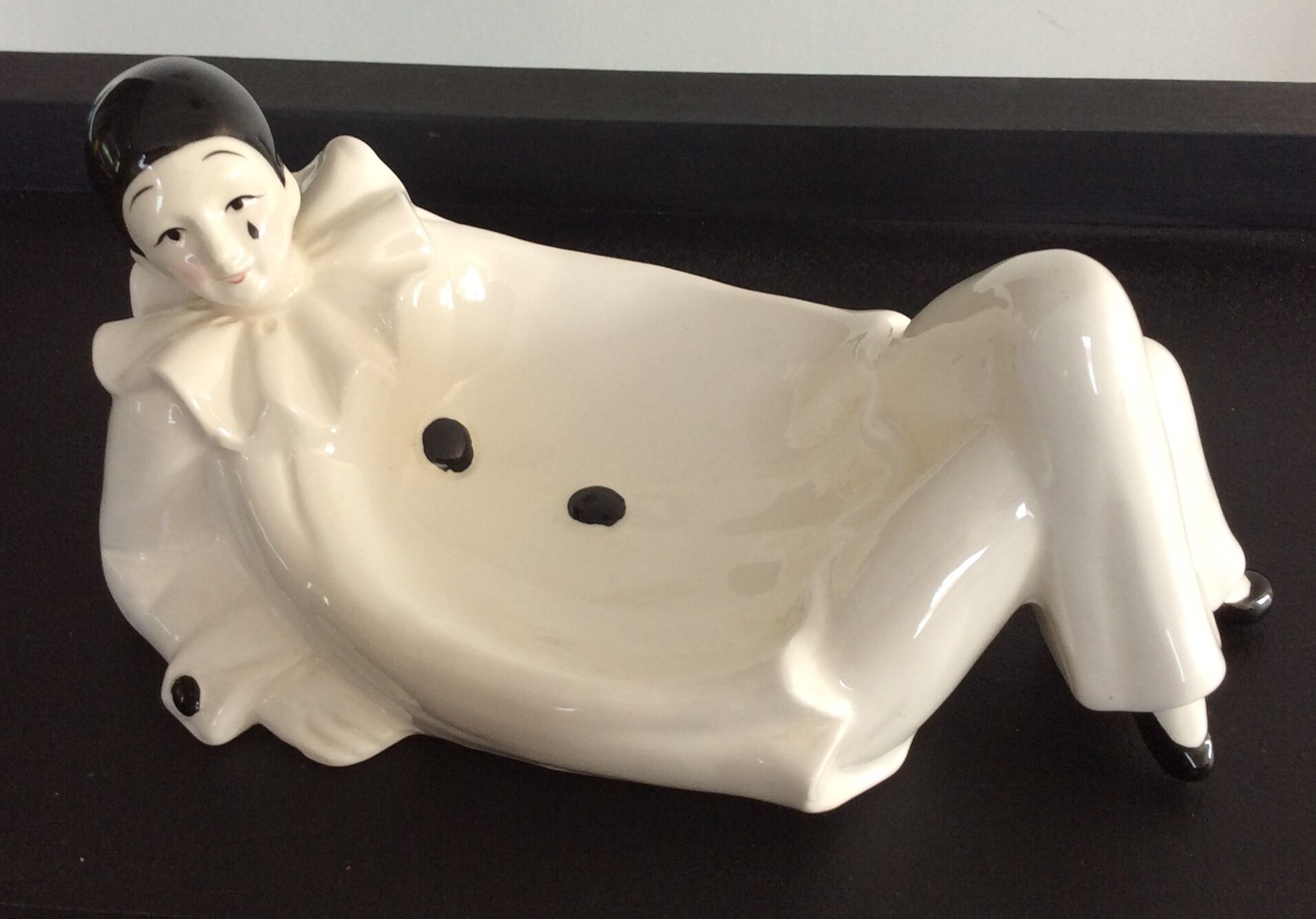 Empty vintage pocket Pierrot porcelain