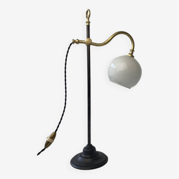 OLD VINTAGE UP AND DOWN DESK LAMP