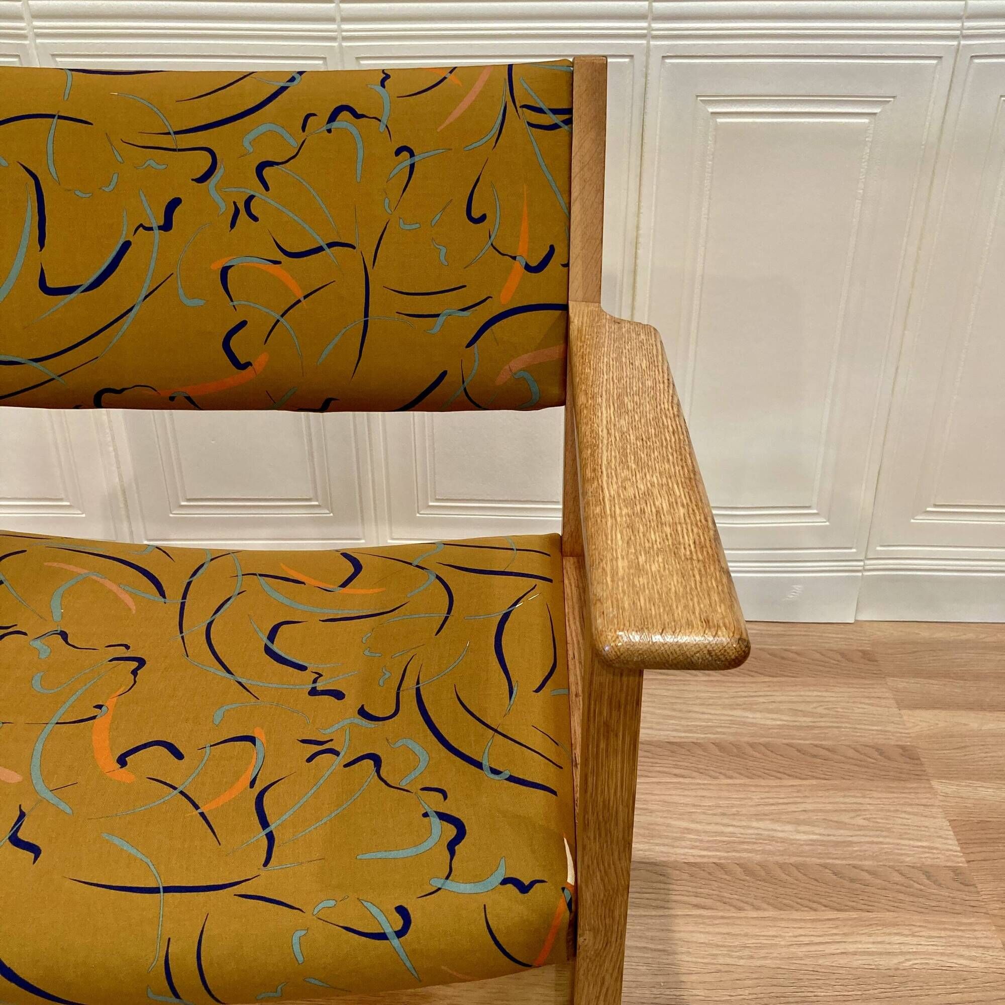 Set of 6 armchairs stamped Hans Wegner "Scandinavian design" 1960.