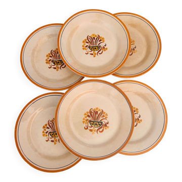 6 Assiettes Plates, Creil et Montereau – Modèle œillet.