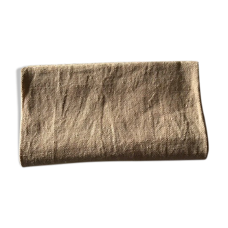 Tablecloth of raw hemp