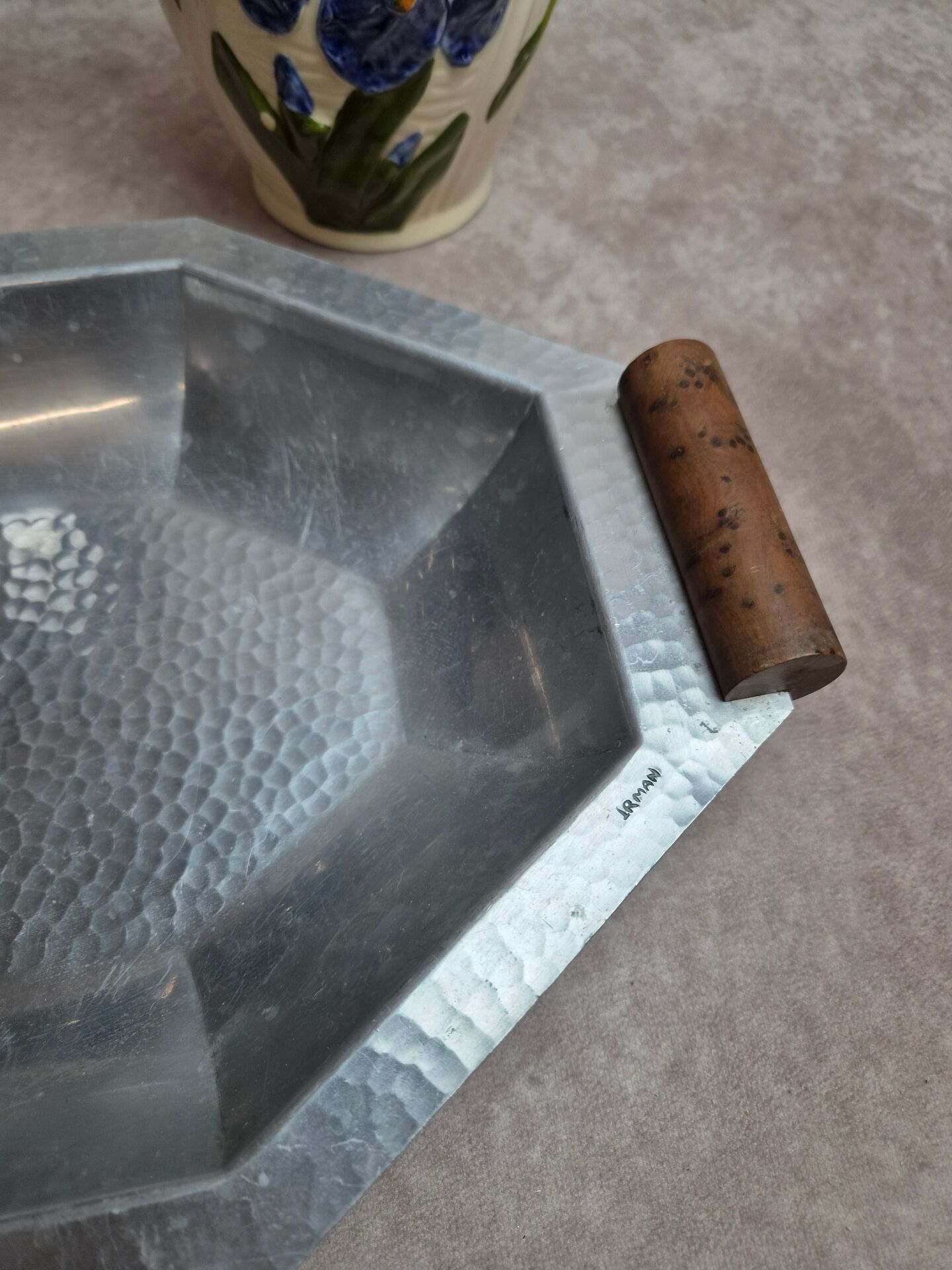 Reserved lot of 4 vintage items.