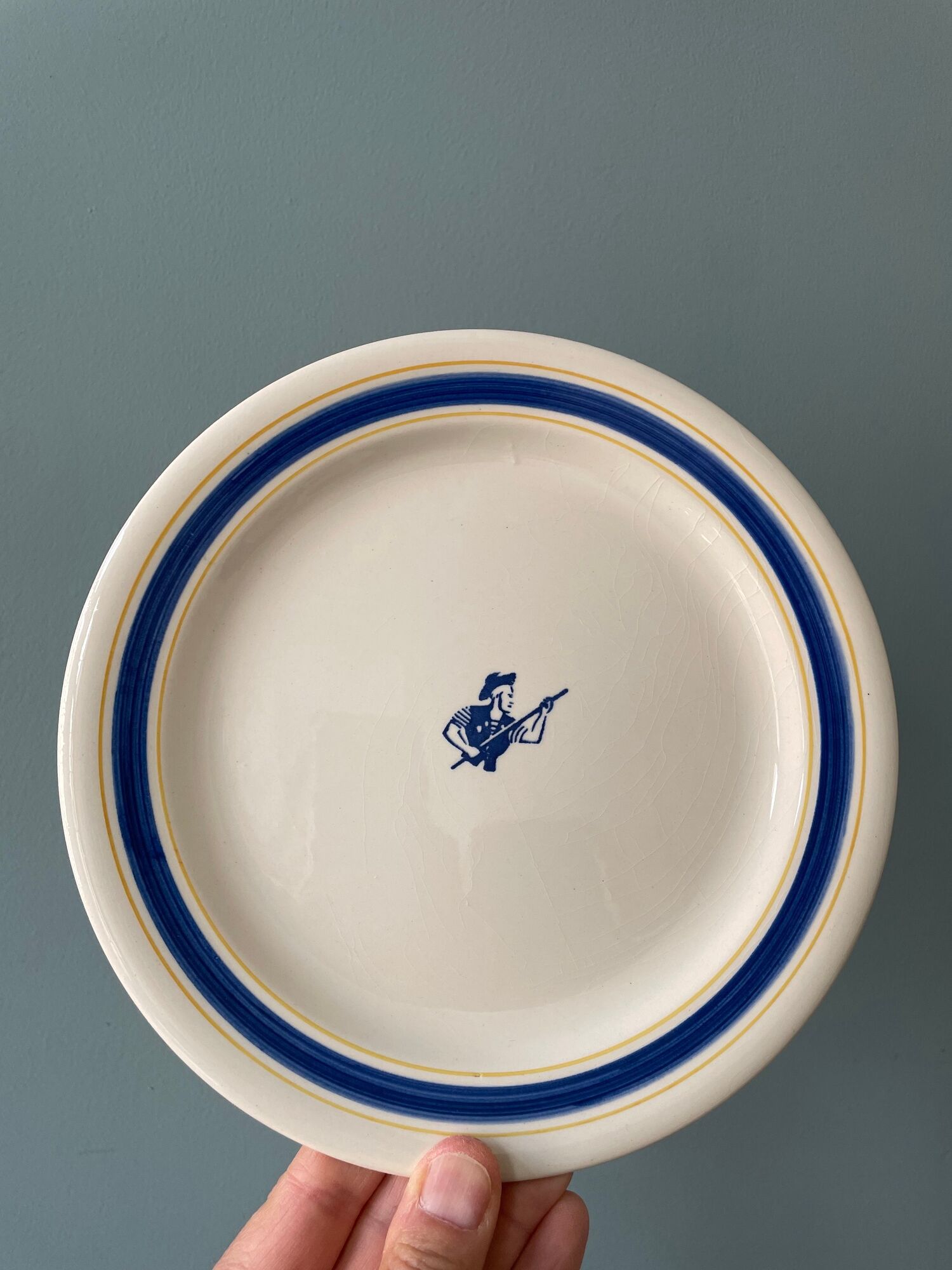 Set of 7 advertising plates Biscuits Gondolo, Gien France