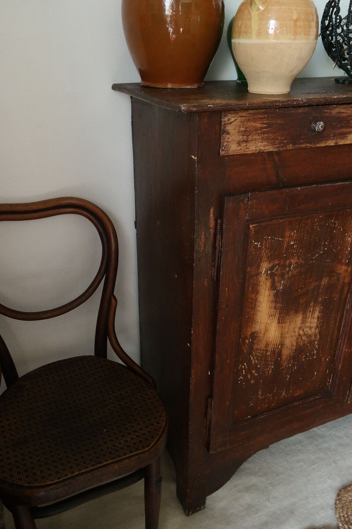 Country parisian buffet