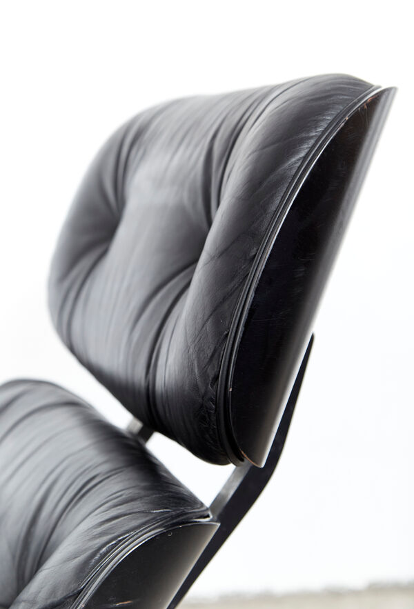 Fauteuil Et Repose-Pied Charles & Ray eames Modèle 670 Pour vitra