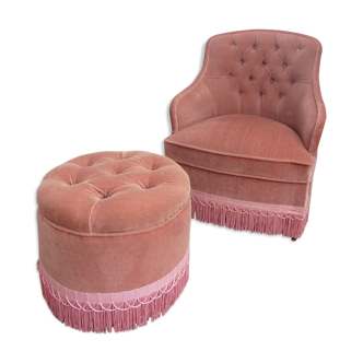 Fauteuil crapaud et son repose pied en velours vieux rose