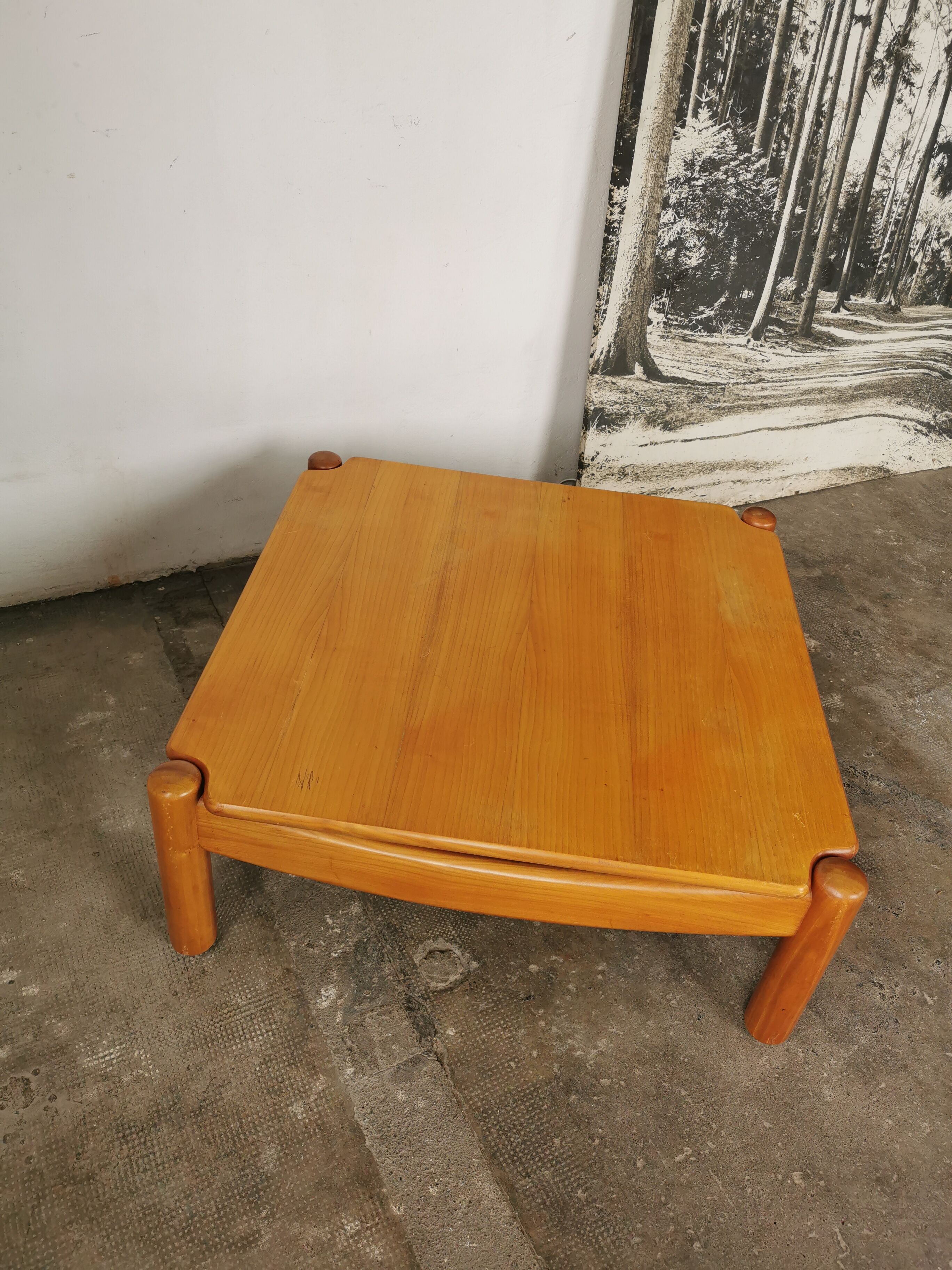 Square coffee table in solid blond wood 80s