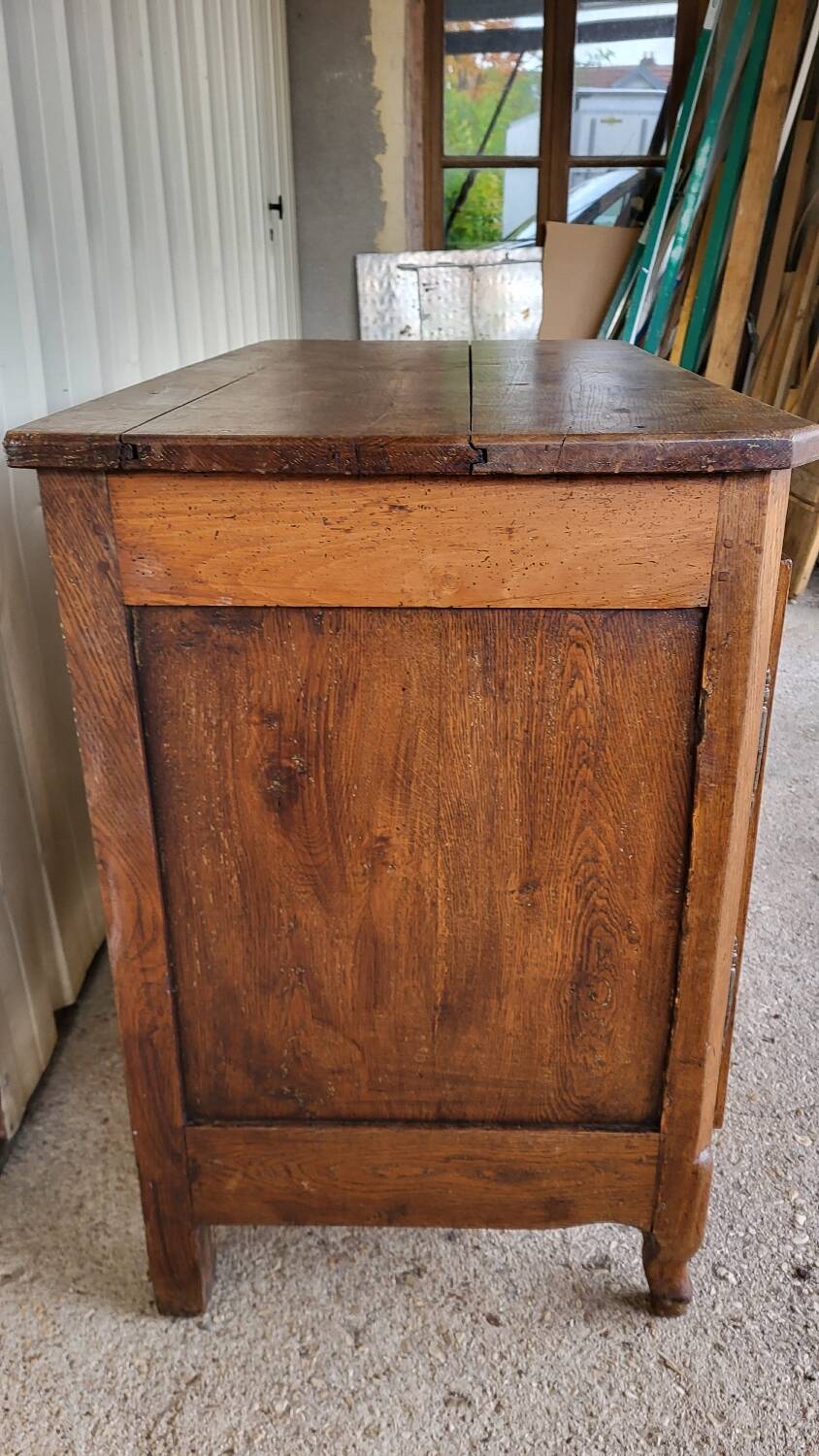 Low sideboard in solid oak